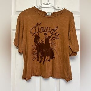 Caution to the wind Howdy Cropped Tee